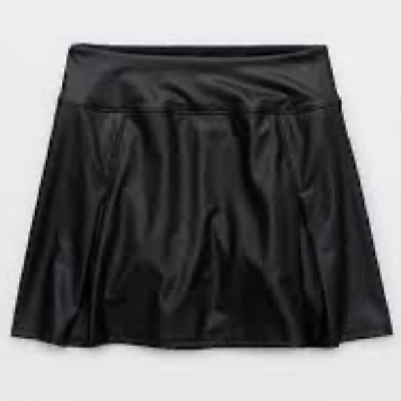 Offline by Aerie Vegan Leather Skort NWT - Picture 1 of 6
